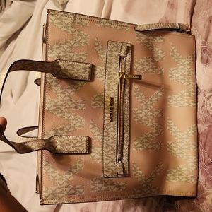 Micheal Kors Pink Tote Purse